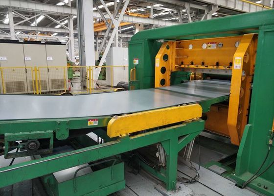 購入 熱い浸された0.15mmの3.8mm電流を通された鋼板JIS G3302 SGCCの大きいスパンコール online manufacture