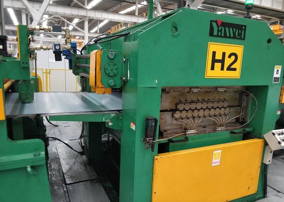 購入 Dx51d Z275 3.8mmの熱い浸された電流を通された鋼板平らな電流を通されたシート online manufacture